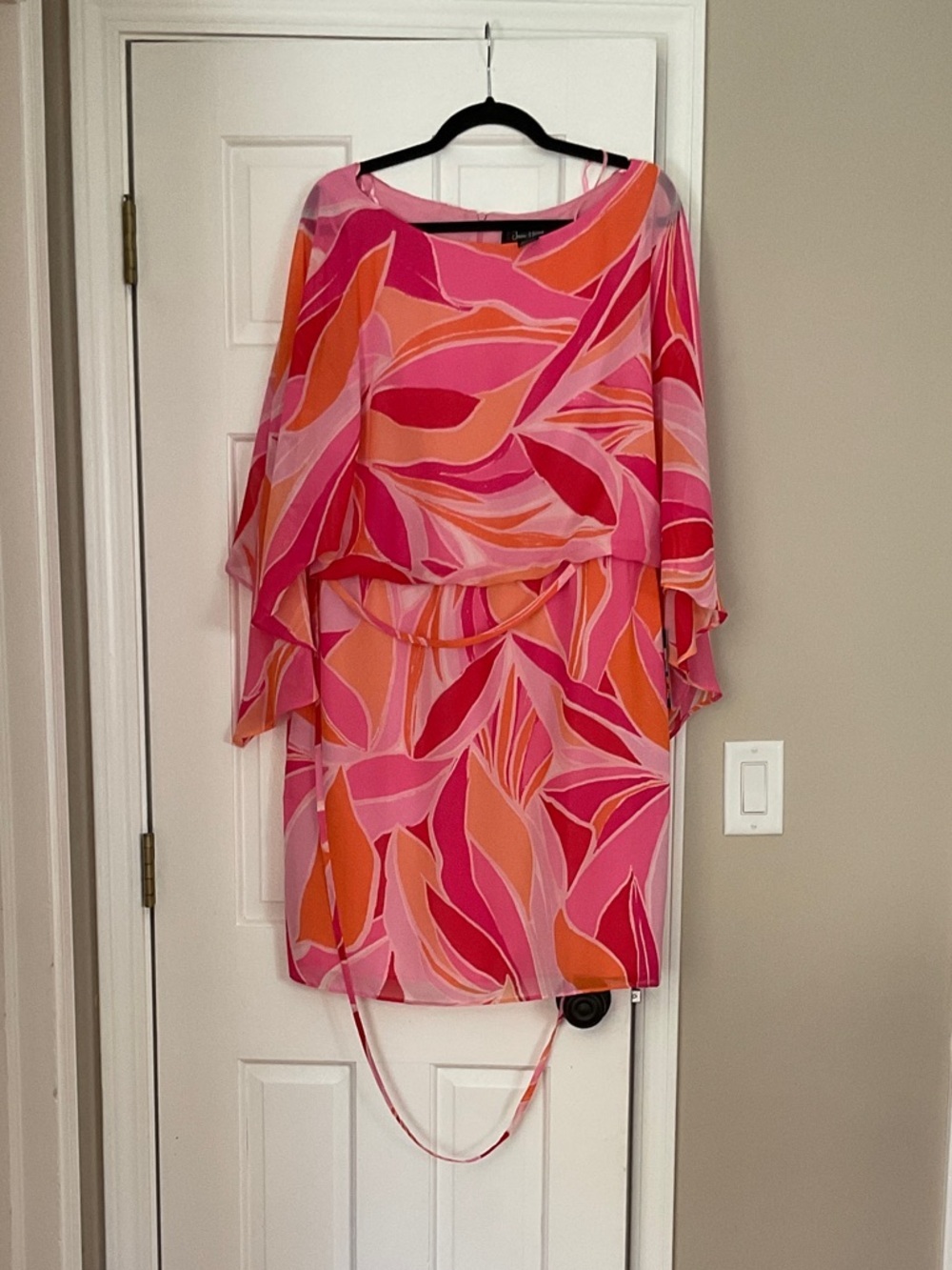 Jessica Howard Pink and Orange Printed Mini Dress
